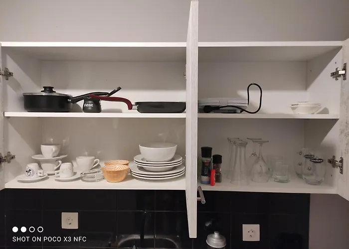 Apartment Closer 